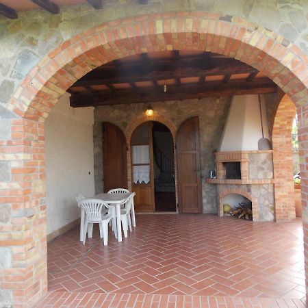 Casale Le Querciole Guest House Castiglione dʼOrcia Exterior foto