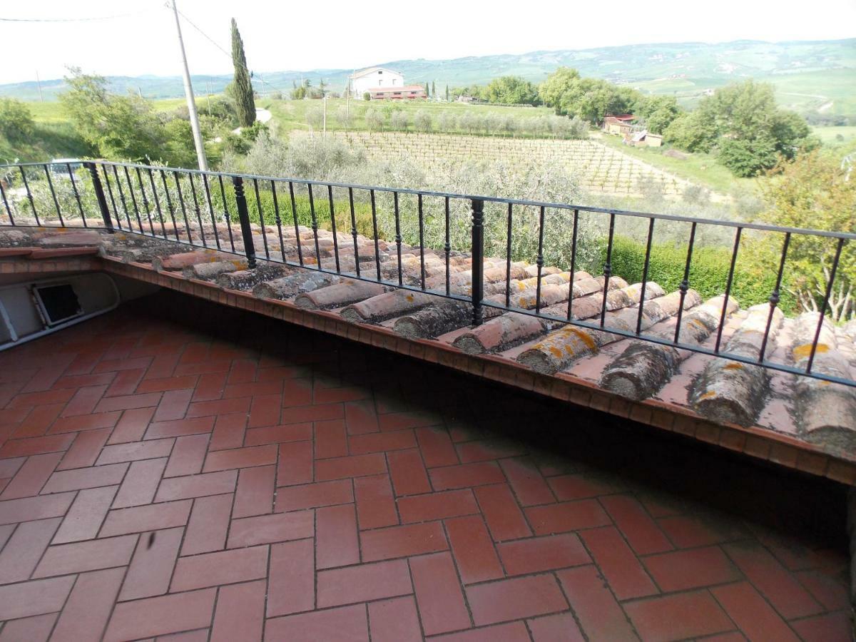 Casale Le Querciole Guest House Castiglione dʼOrcia Exterior foto